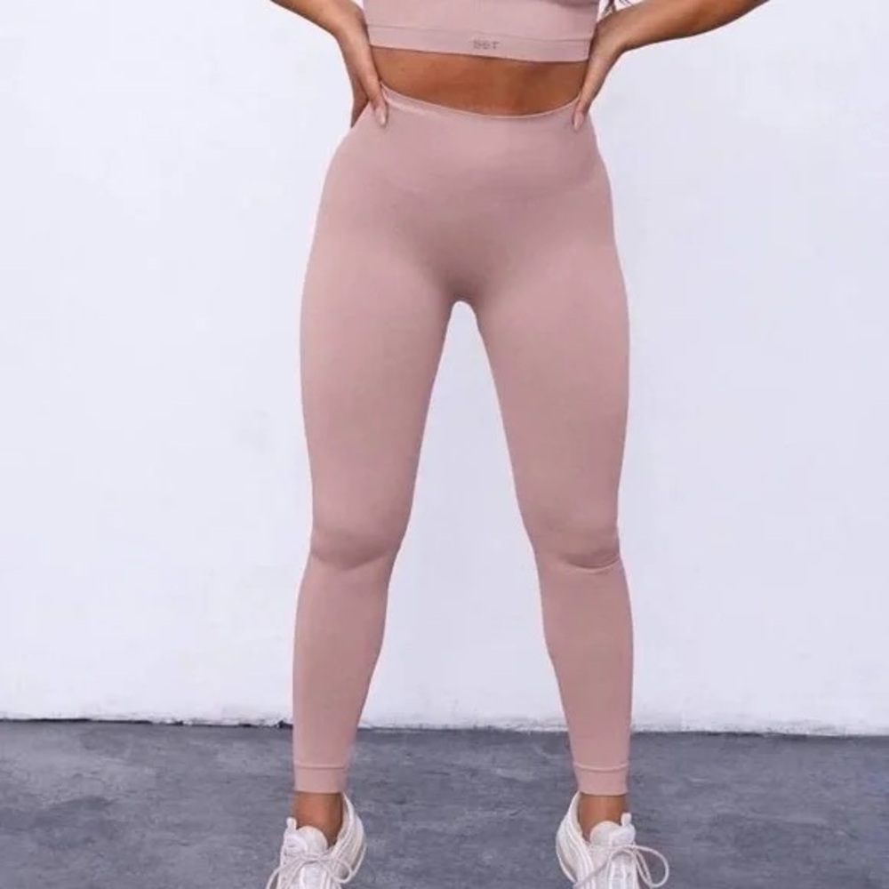 SET Active Pink Seamless Leggings